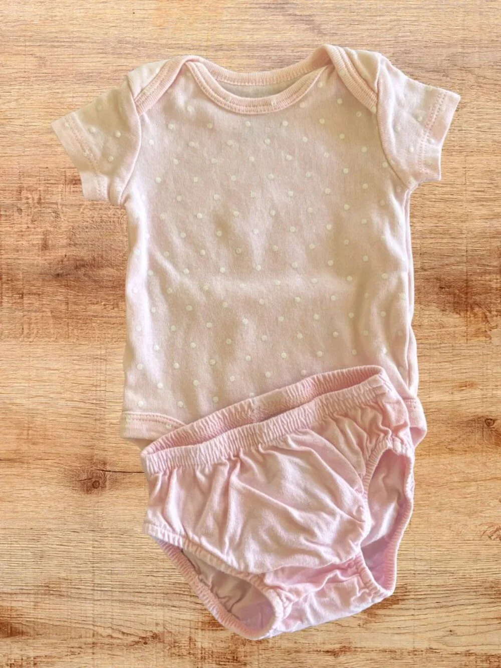Newborn Carter's Pink Outfit Bundle Bodysuits & Bloomers 2 Sets
